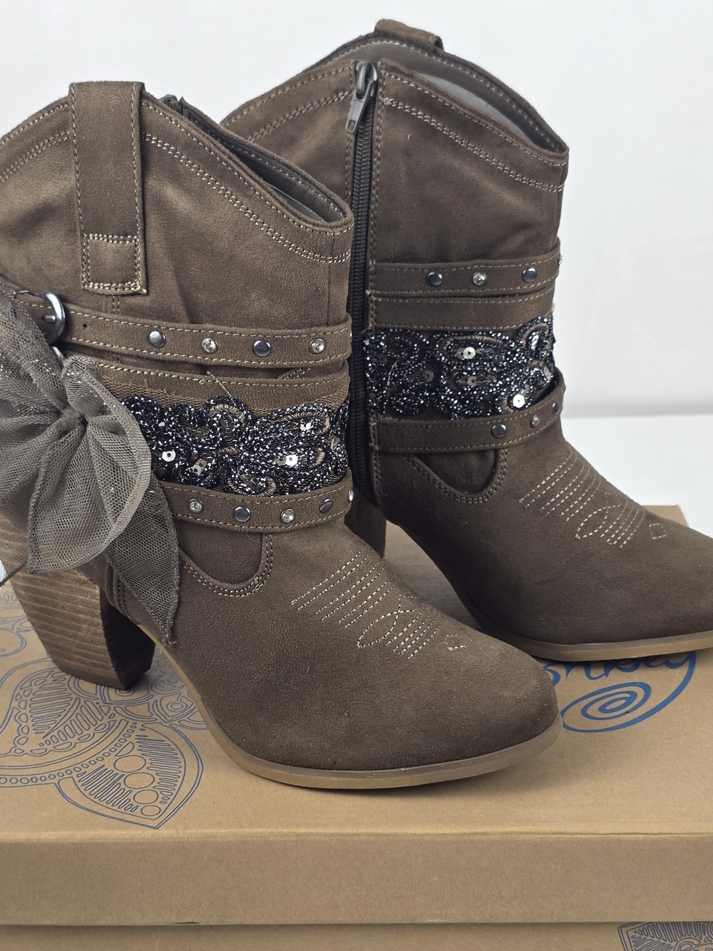 Naughty Monkey “Wilson” Western Ankle Boots – Tan Glitter Accent – Women’s 8.5 – - Picture 2 of 6